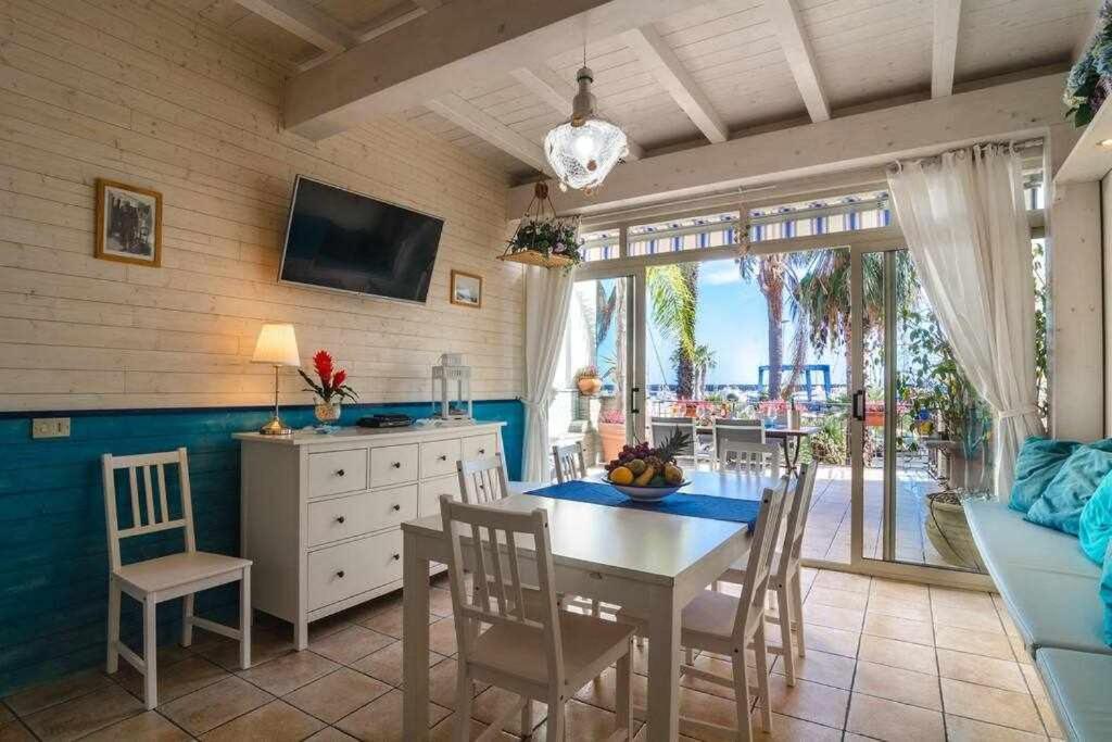 Вилла Casa Delle Zammare Fronte Mare Centro Storico Рипосто Экстерьер фото