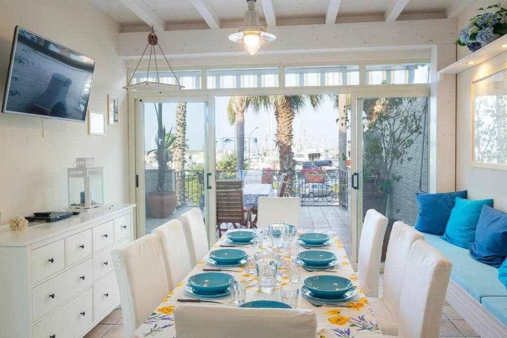Вилла Casa Delle Zammare Fronte Mare Centro Storico Рипосто Экстерьер фото